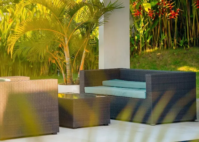 Zoe Luxury Oceanview Villa Uluwatu (Bali)
