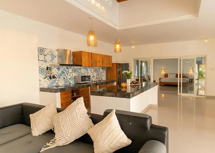 Zoe Luxury Oceanview Villa Uluwatu (Bali)
